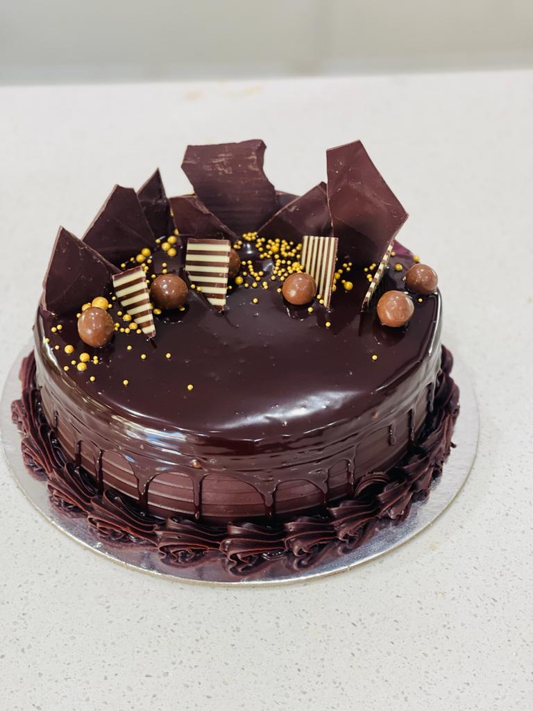 IS18 Eggless Choc Mud