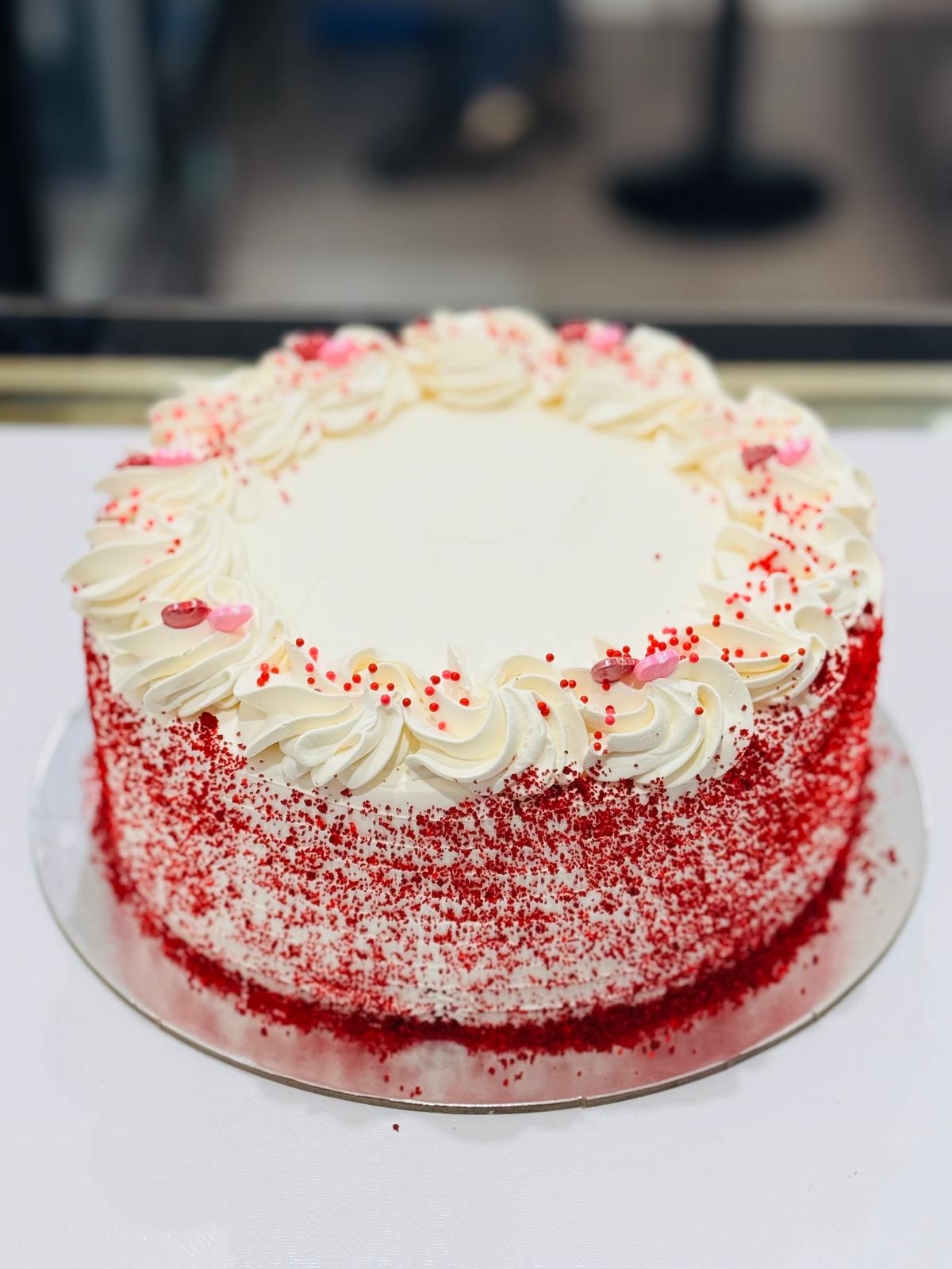 IS37 Eggless Red Velvet