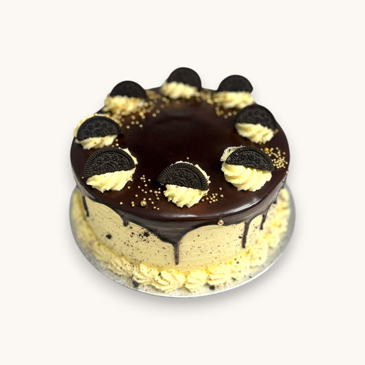 IS24 Eggless Cookies and Cream Sponge
